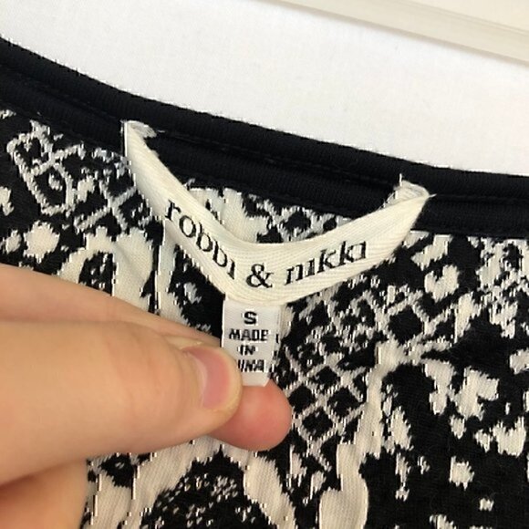 ROBBI NIKKI Mixed Print Jacquard Fit Flare Skirt Black Cream Ivory Floral Mini S - Picture 6 of 9